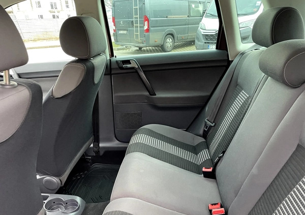 Volkswagen Polo cena 14900 przebieg: 180000, rok produkcji 2008 z Poznań małe 326